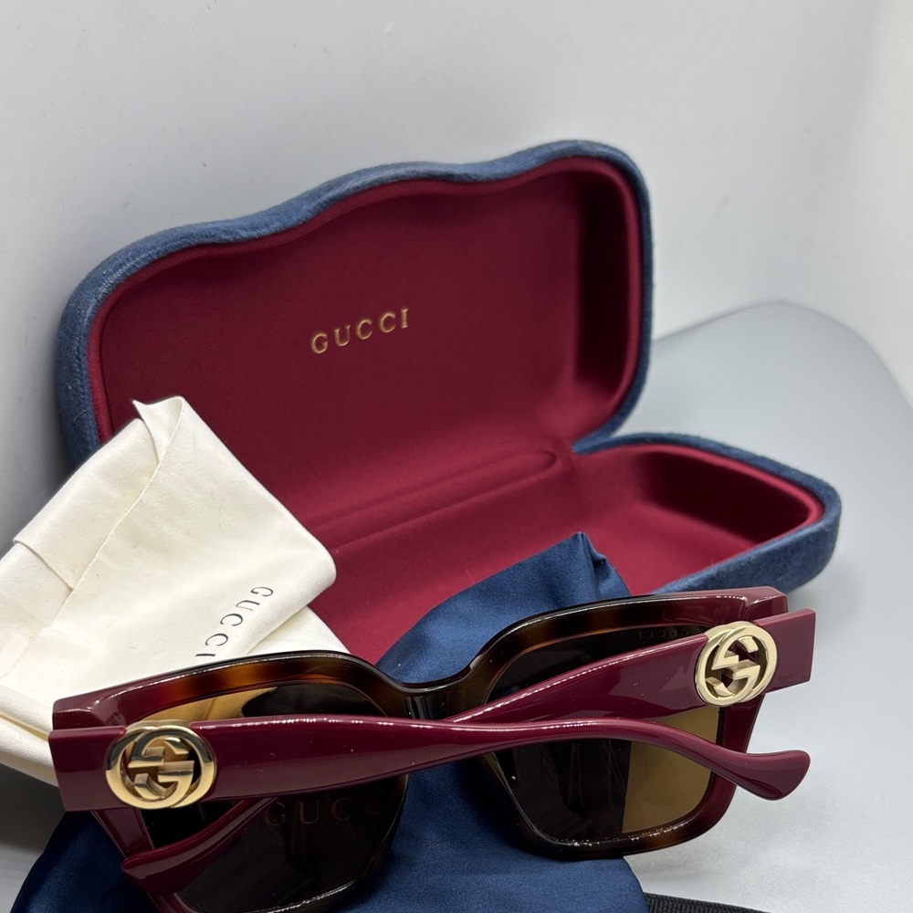 GUCCI Women's Havana Burgundy and Tortoise Sunglasses - Picture 5 of 7